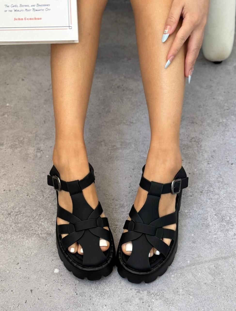 ,шлепанцы женские,шлепанцы женские на платформе,модные шлепанцы,женские шлепки