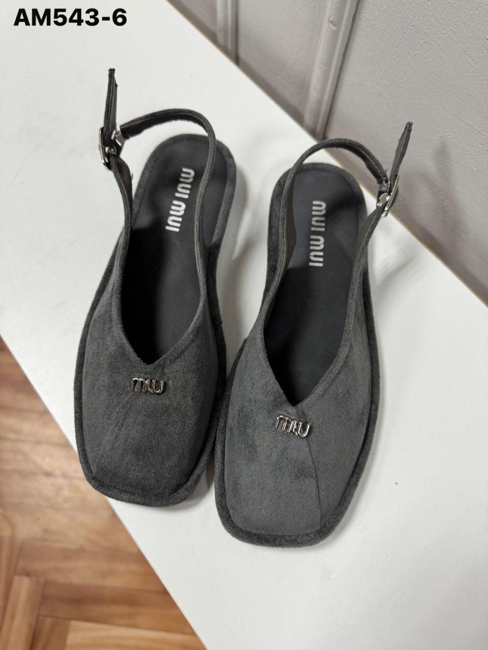 ,замшевые босоножки,женские босоножки,босоножки закрытые,босоножки из замши