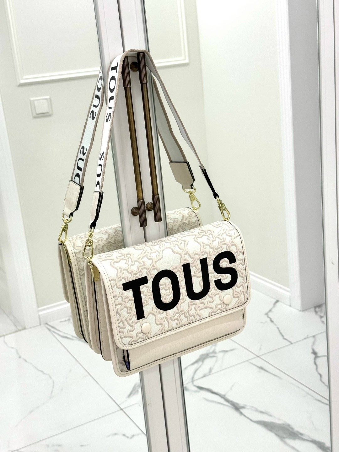 tous сумка на плечо,сумка tous,женская сумка tous,сумка tous размер 25/20см экокожа,женская сумка в стиле tous материал эко кожа