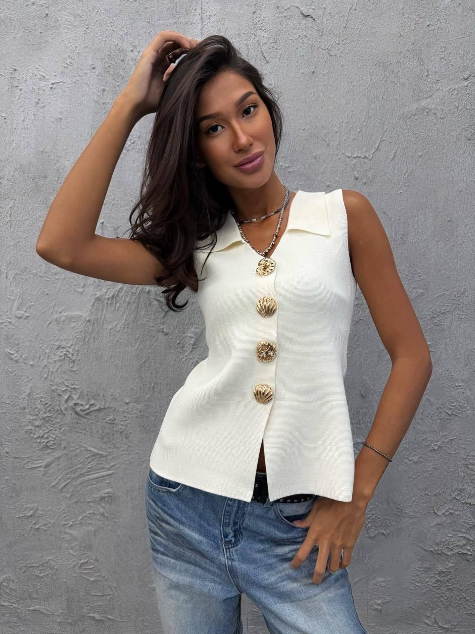 женские кофты,жилетка трикотажная,жилет трикотажный,кофта белая женская,жилет трикотажный женский