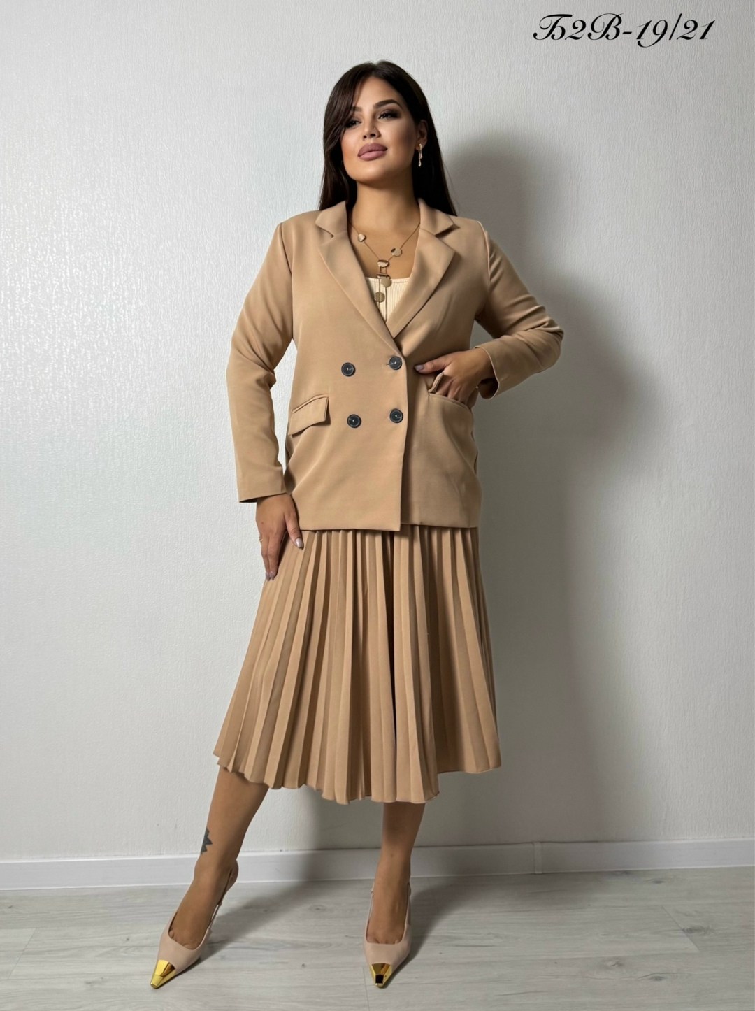 женский костюм с юбкой,костюм с юбкой,женские костюмы,костюм жакет с миди юбкой,костюм юбка и пиджак