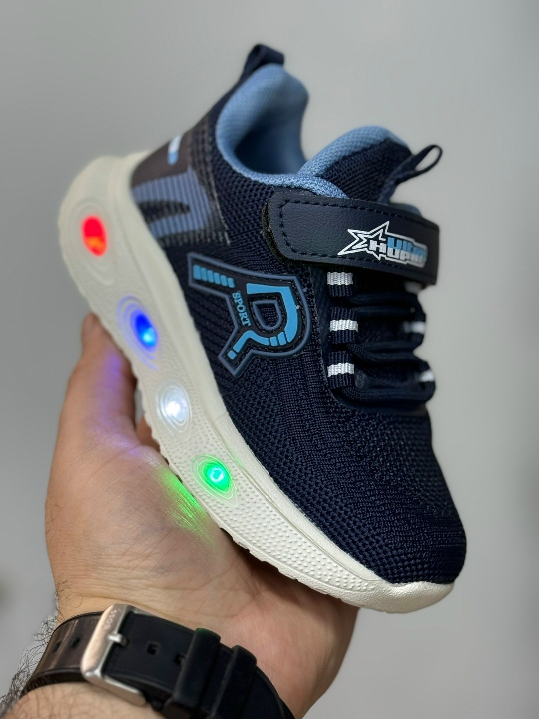 детские кроссовки,кроссовки,кроссовки мальчику,спортивная ,детская