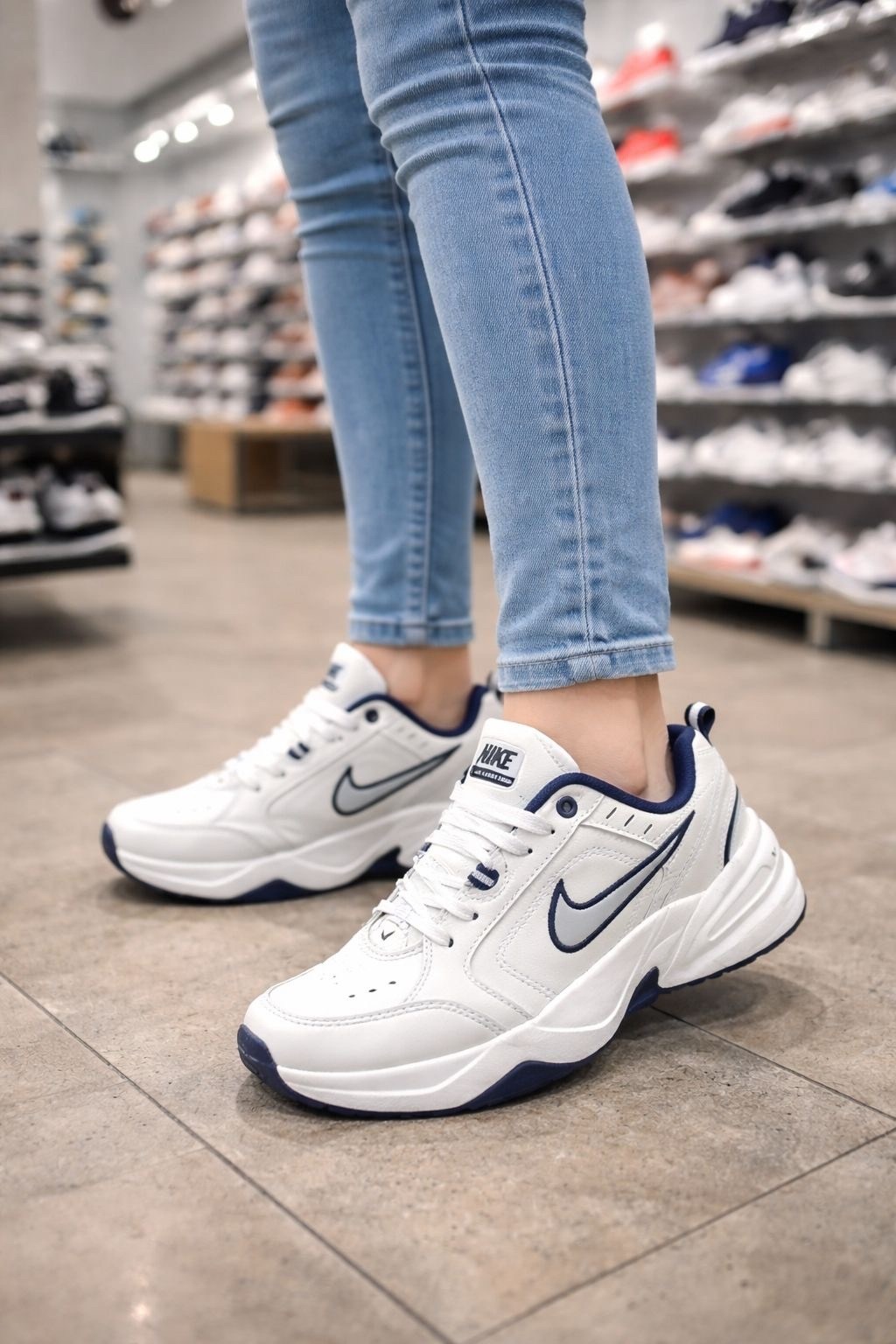 nike air monarch,кроссовки nike air monarch,nike air monarch iv,кроссовки nike air monarch iv,nike air monarch 4