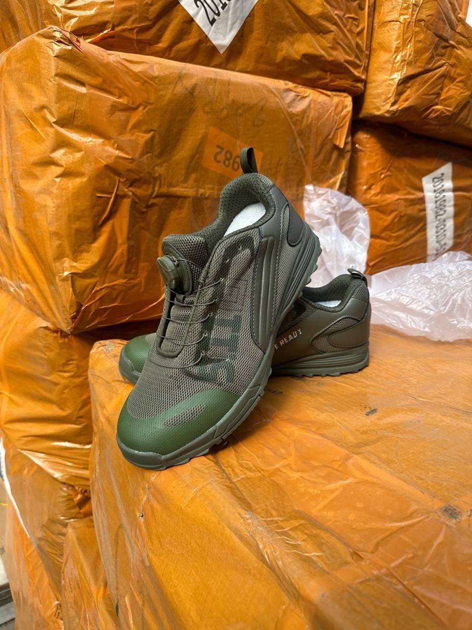 тактические кроссовки,кроссовки армейские,кроссовки армейские бтк-групп,кроссовки тактические magnum олива,кроссовки армейские бтк-групп уставные