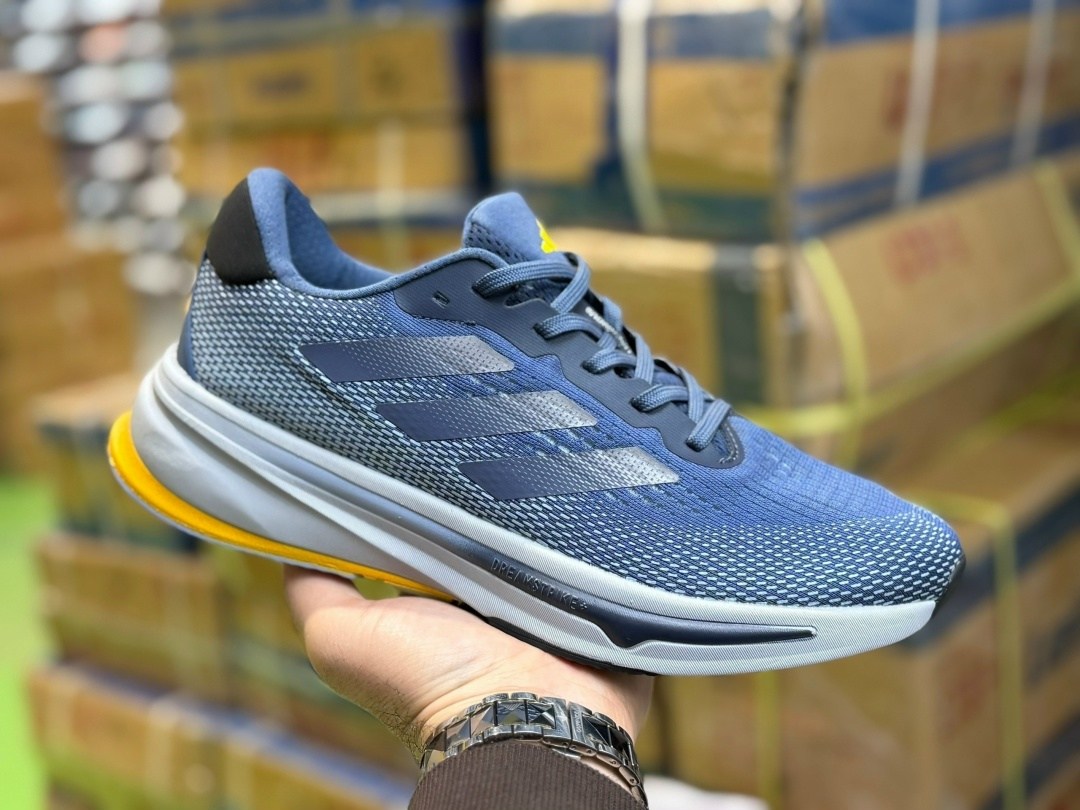 кроссовки adidas,мужские кроссовки adidas,кроссовки adidas supernova,кроссовки,беговые кроссовки adidas supernova