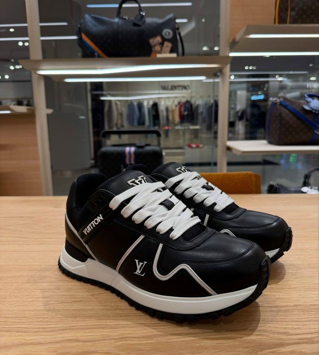 мужские кроссовки louis vuitton,кроссовки louis vuitton,кроссовки louis vuitton trainer,кроссовки louis vuitton run away maxi черные,брендовые мужские кроссовки