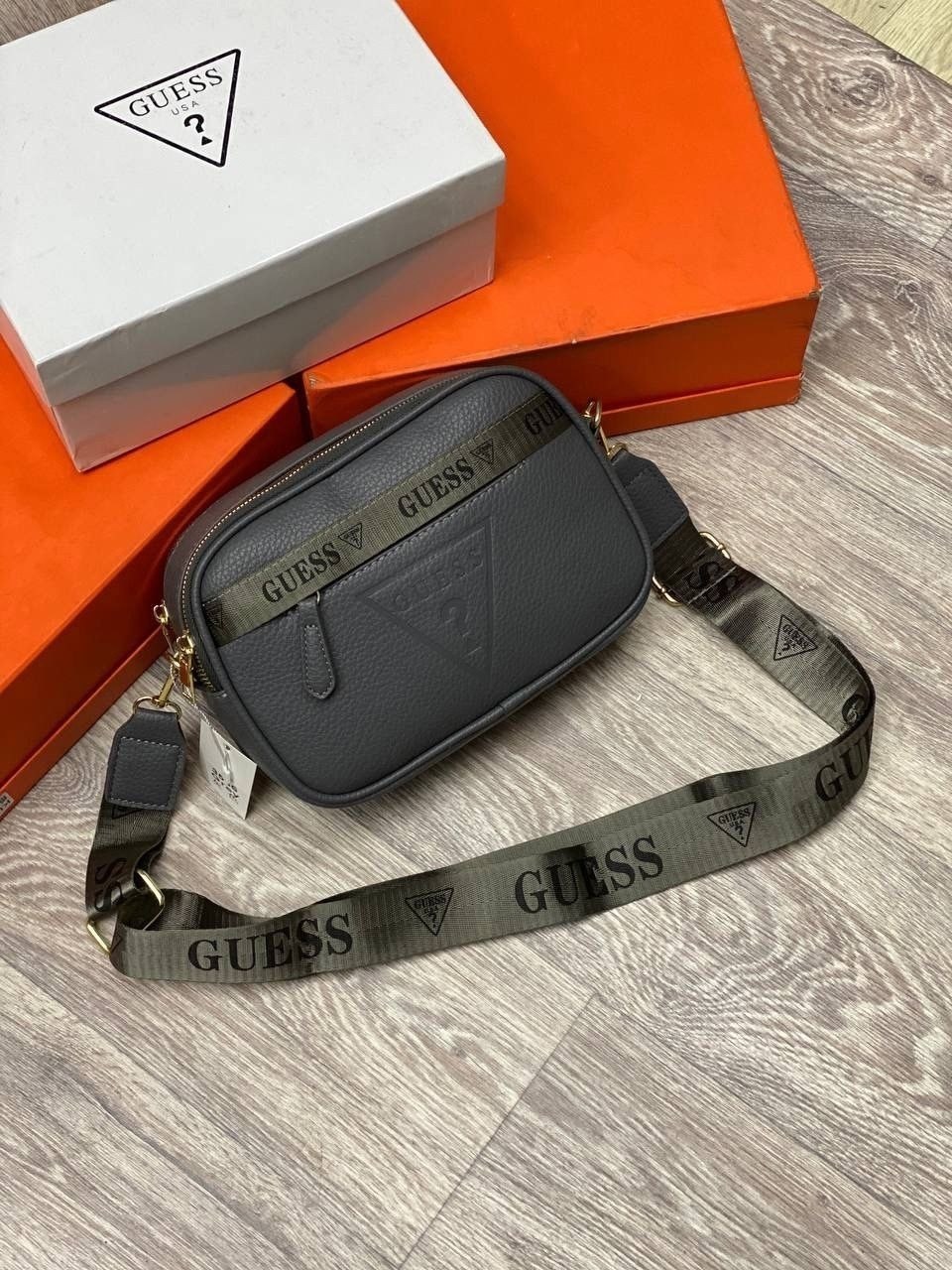 guess сумка,женская сумка guess,guess сумка на плечо,сумка женская через плечо guess,сумка guess женская оригинальная