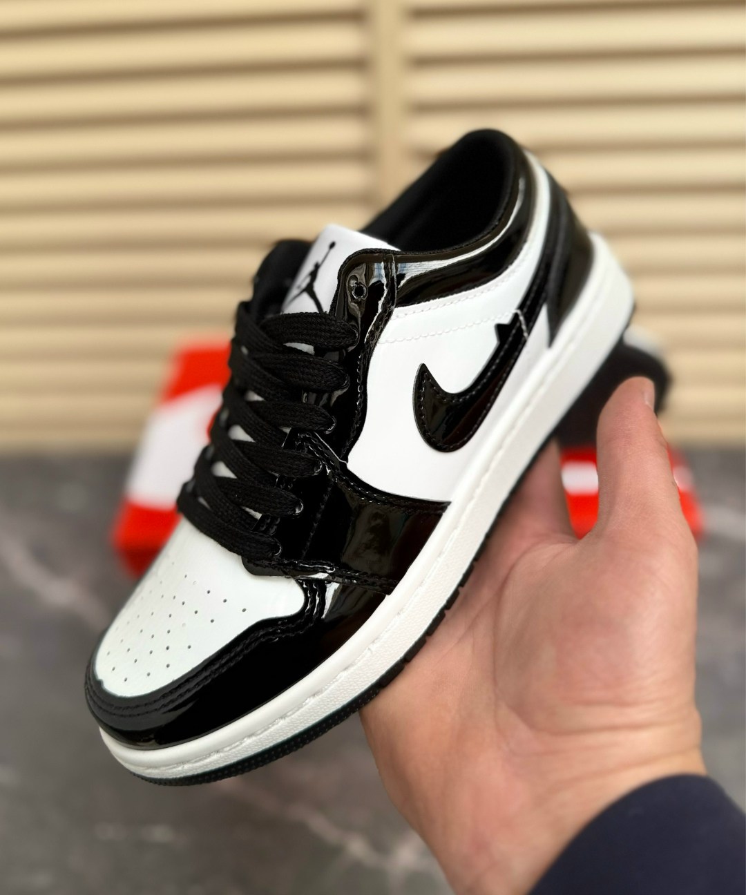 nike air jordan 1 low,air jordan 1 low white black,air jordan 1 low se homage white black,кроссовки мужские nike air jordan 1,кроссовки nike air jordan 1 low