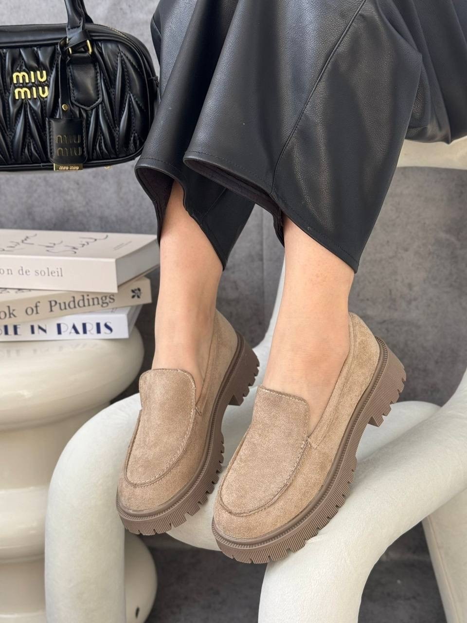 ,модные лоферы,бежевые лоферы,женские лоферы,лоферы на платформе