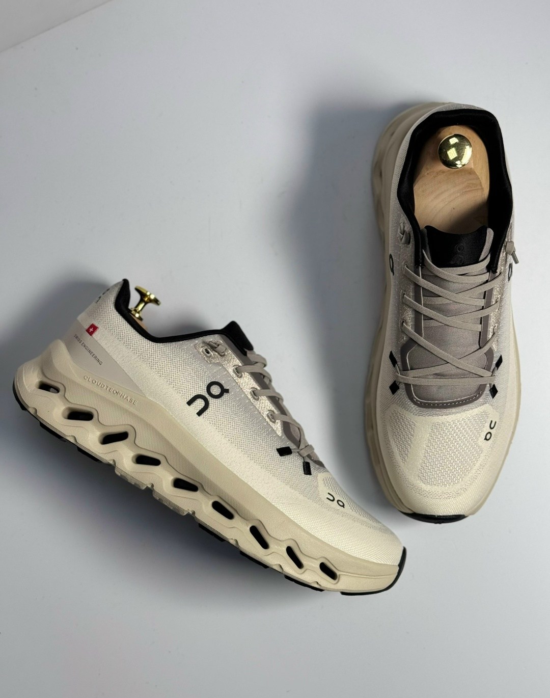 кроссовки,кроссовки on,женские кроссовки,оригинальные кроссовки,дышащие кроссовки