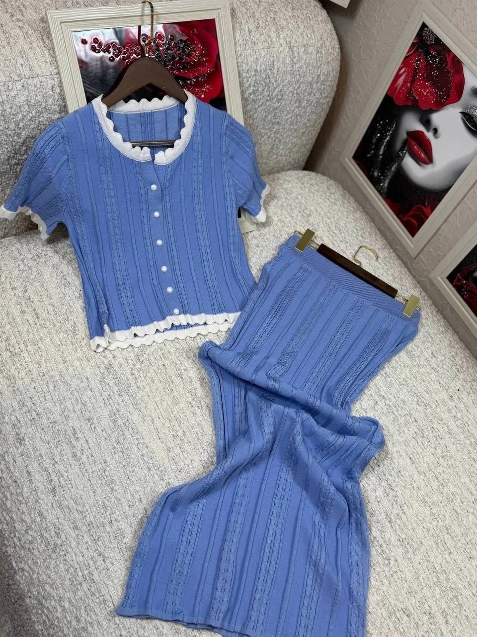 платья вязаная,трикотажные костюмы,костюм с юбкой,женский трикотажный комплект,женский трикотажный комплект из двух предметов