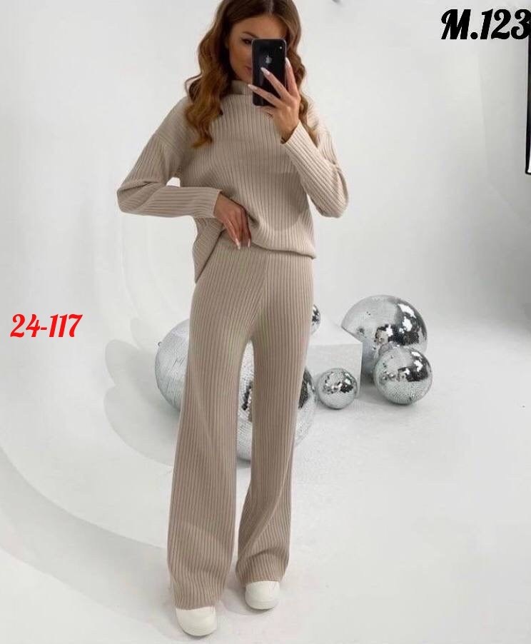 женский костюм ткань лапша,женский костюм с брюками,брючный костюм лапша,женские костюмы,костюм лапша женский зеленый