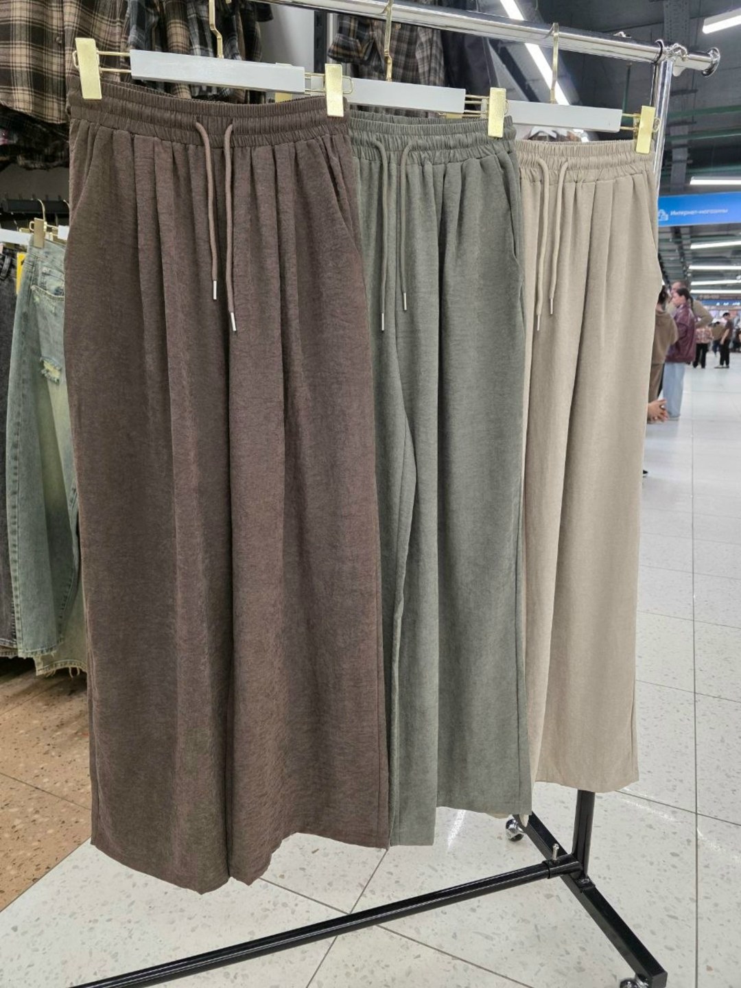 повседневные брюки,брюки свободные,повседневные штаны,широкие брюки,трикотажные брюки