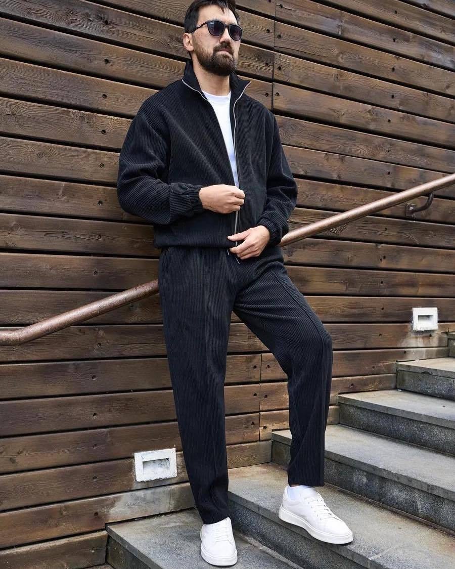 мужская мода,мужской спортивный костюм из вельвета,спортивный костюм мужской модный из микровельвета черного цвета,костюм спортивный мужской,вельветовый костюм мужской