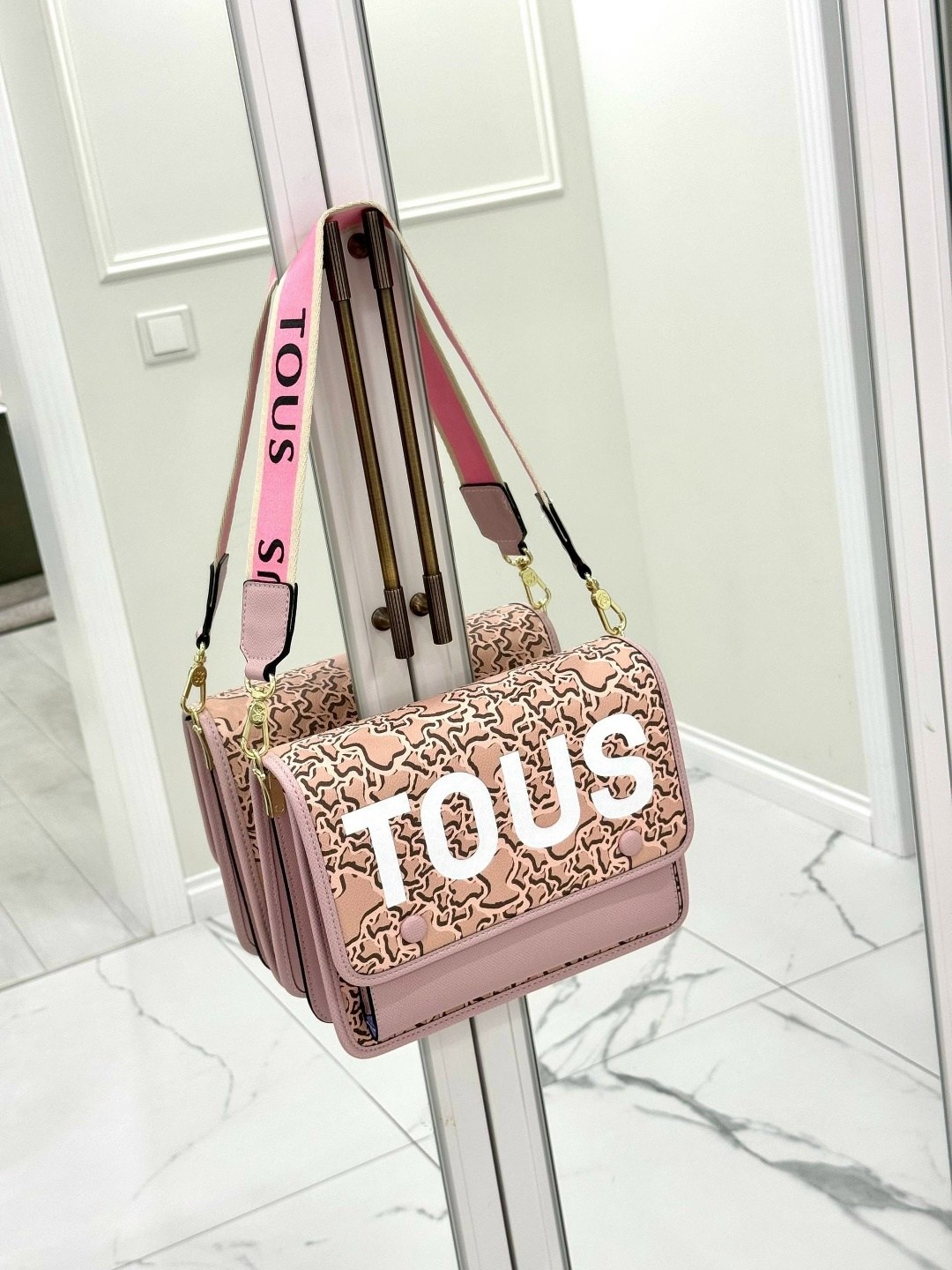 tous сумка на плечо,сумка tous,женская сумка tous,сумка tous размер 25/20см экокожа,женская сумка в стиле tous материал эко кожа