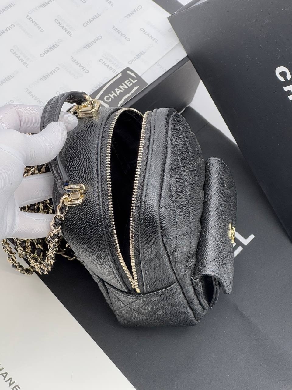 рюкзак chanel,шанель рюкзак,рюкзак chanel женский,сумка chanel,кожаный рюкзак chanel с логотипом