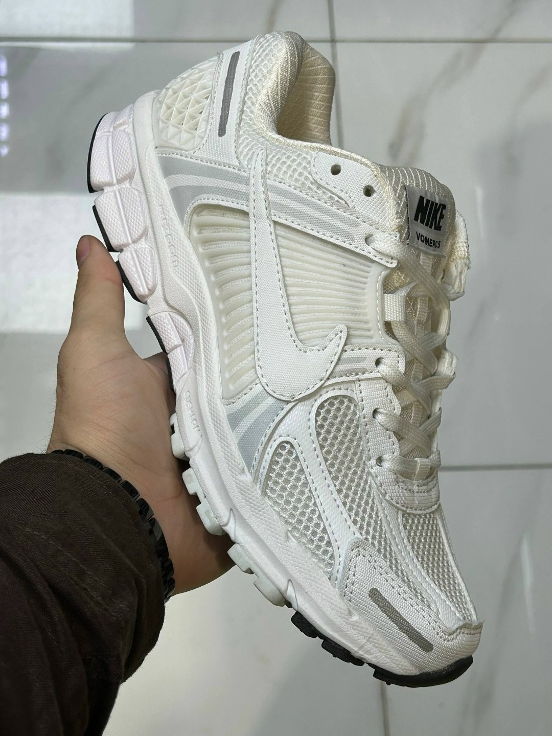 nike air max moto 2k "black/metallic silver",nike air max moto 2k black/metallic silver/anthracite,кроссовки nike air max moto 2k,nike air max moto 2k черное/металлическое серебро,спортивная