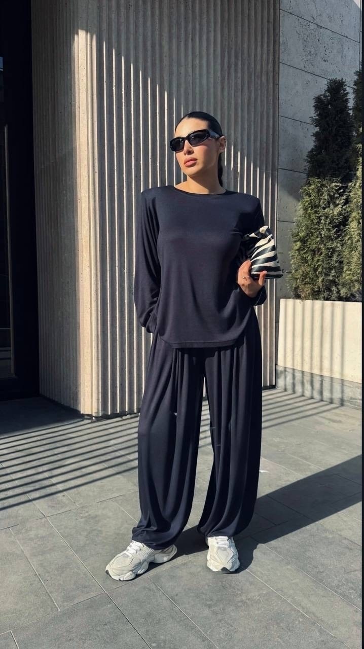 модные брюки палаццо,мода модная,повседневный костюм,черные брюки палаццо образы