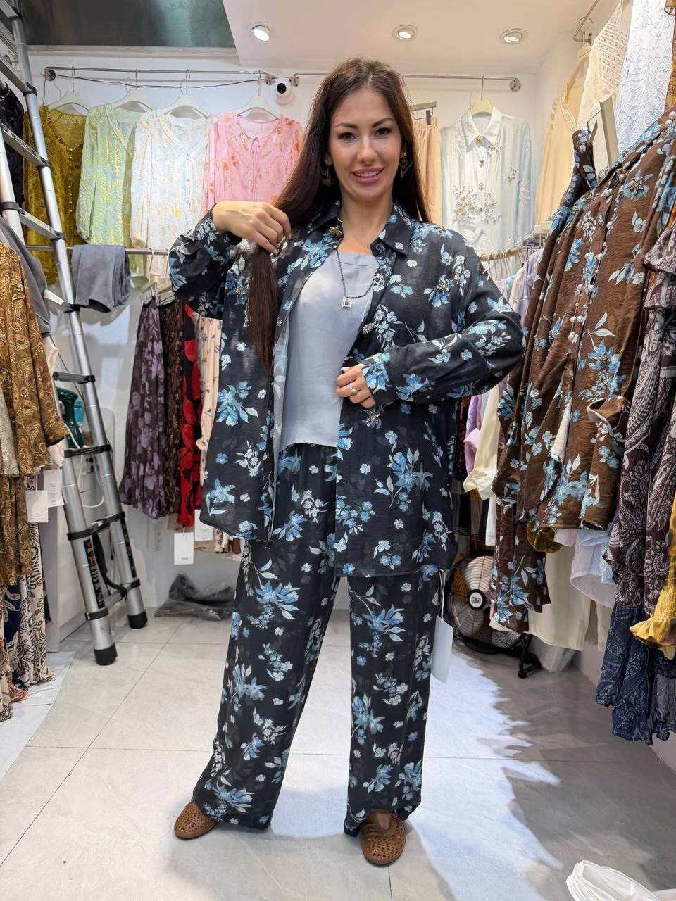 пижамные костюмы,костюм с брюками,пижама женская,атласный костюм в пижамном стиле с брюками,женские костюмы
