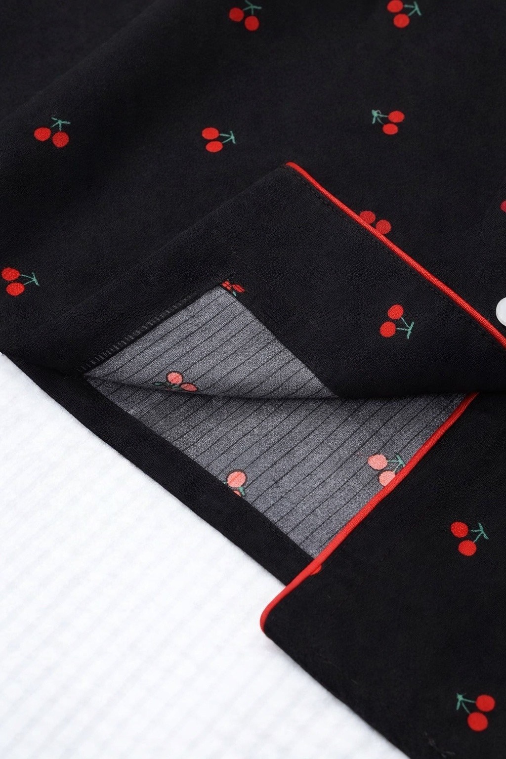 женская пижама,пижама для женщин,комплект пижама,стильная пижама,пижама черная