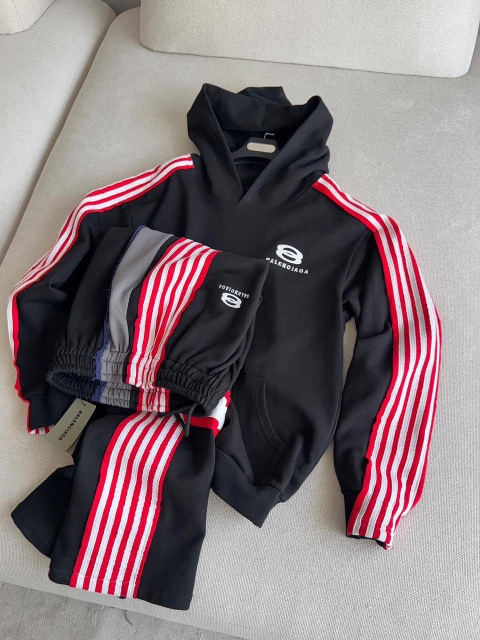 спортивный костюм женский,спортивный костюм для женщин,спортивные костюмы на флисе,спортивный костюм,костюм спортивные женские костюмы