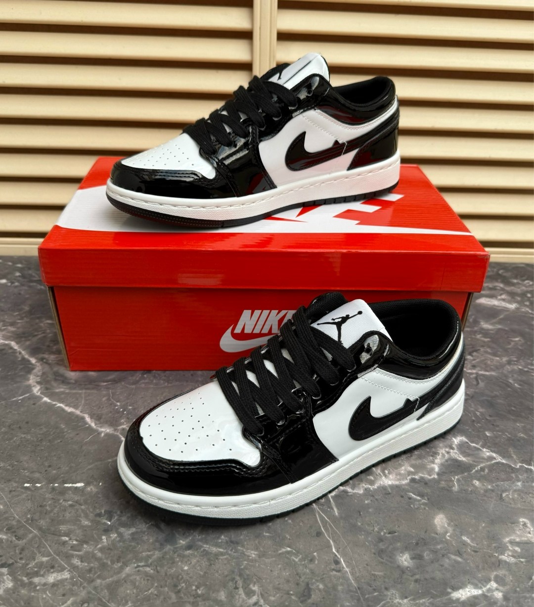 nike air jordan 1 low,air jordan 1 low white black,air jordan 1 low se homage white black,кроссовки мужские nike air jordan 1,кроссовки nike air jordan 1 low