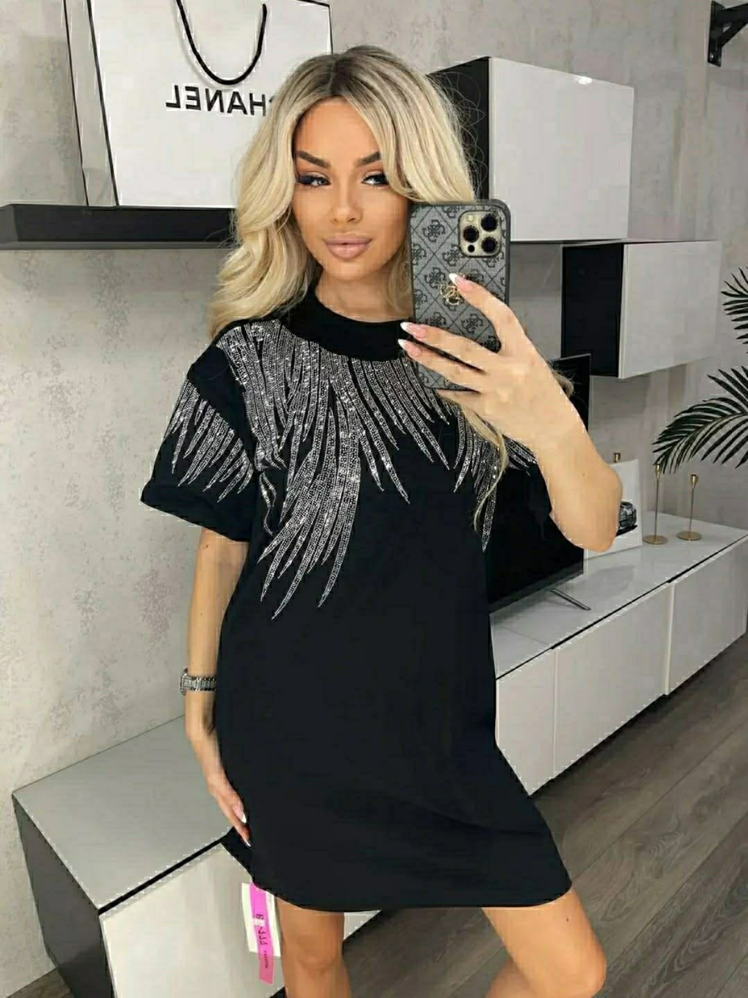 футболка женская оверсайз со стразами,футболка оверсайз со стразами fashion lux,футболки женская оверсайз,футболка оверсайз со стразам,туника праздничная