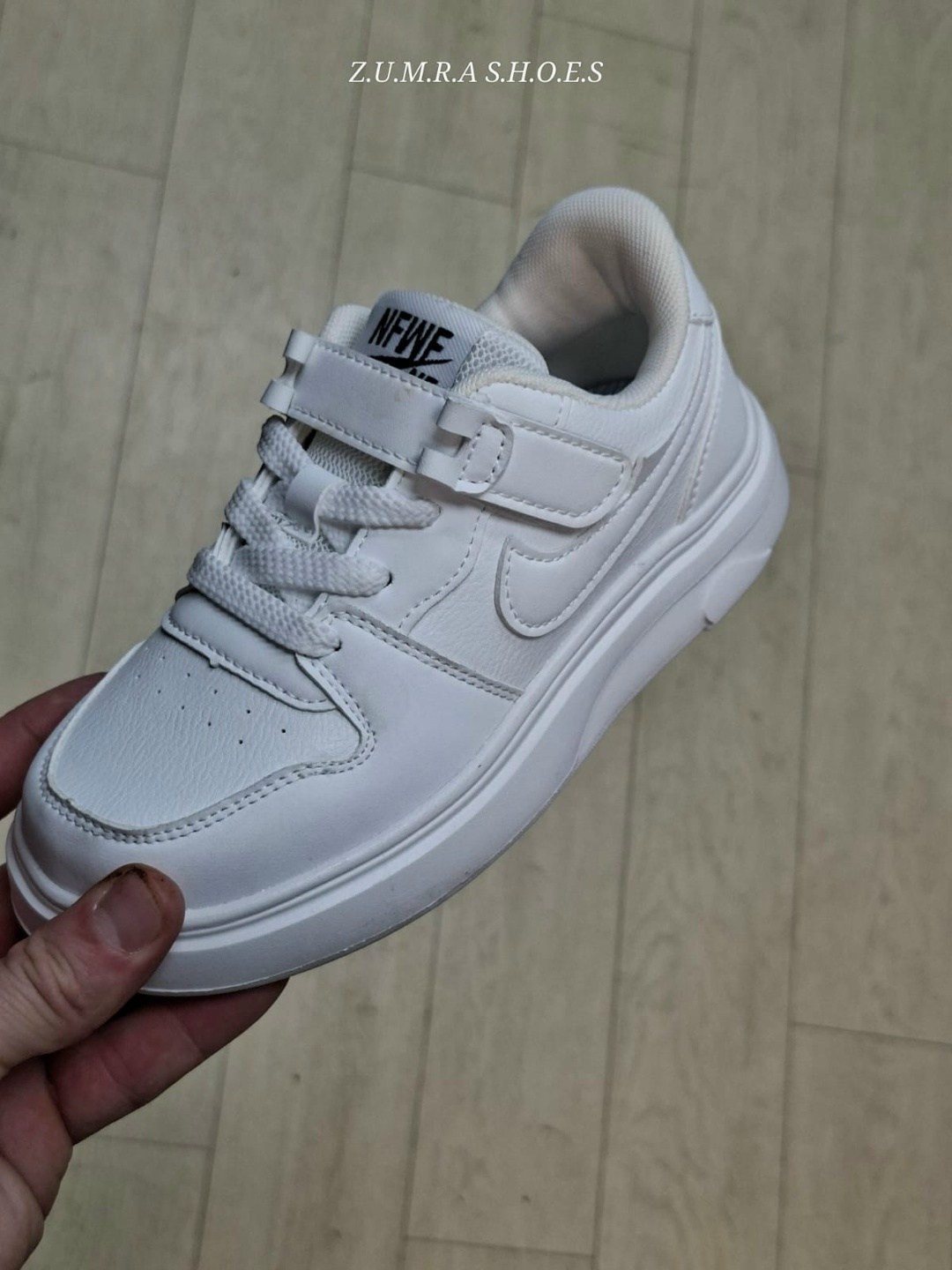 женские кроссовки,,классные кроссовки,стильные кроссовки,повседневные кроссовки