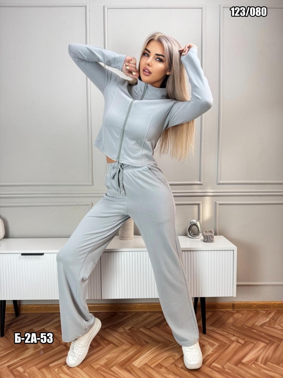 велюровый костюм,велюровый спортивный костюм,велюровый костюм женский,велюровый спортивный костюм женски,костюм спортивный женский велюровый