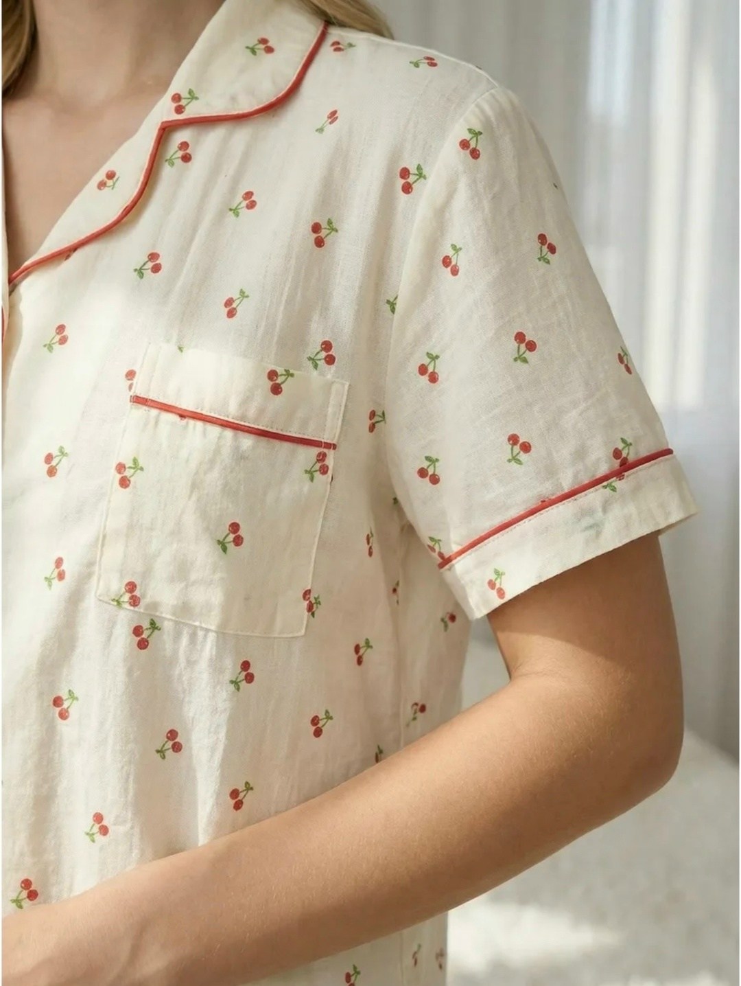 пижама женская с шортами aruelle freesia,пижама aruelle freesia с шортами пудровый,женские пижамы,домашняя одежда пижама,пижама шелковая с шортами и рубашкой для дома melocotón