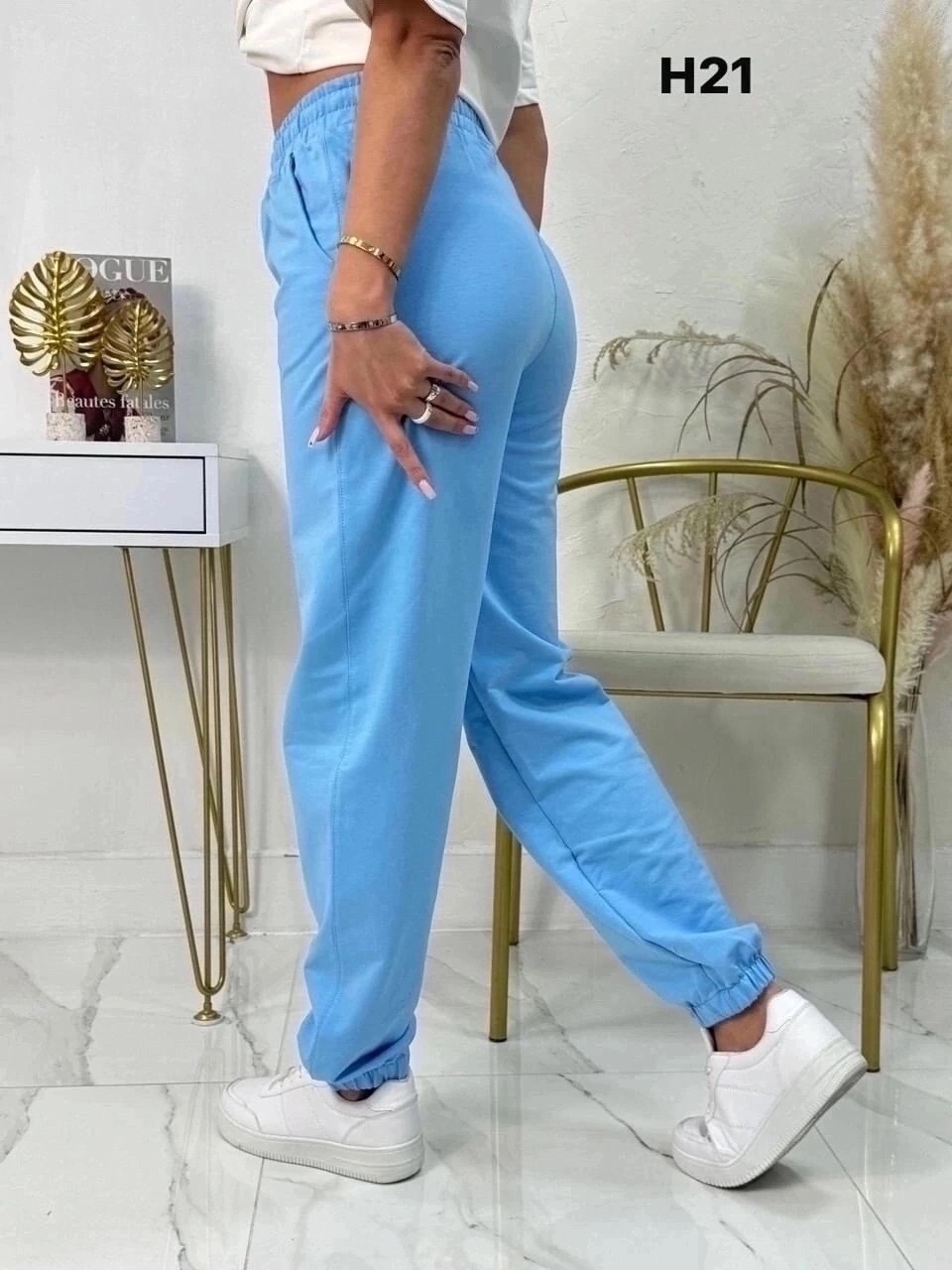 брюки спортивные джоггеры,брюки спортивные,бежевые штаны,штаны джоггеры,брюки джоггеры