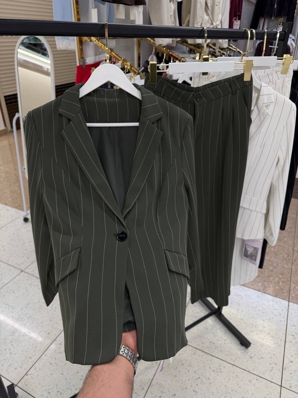 женский брючный костюм,жакет стильный,жакет,женский костюм,костюм брючный деловой двойка sua beleza