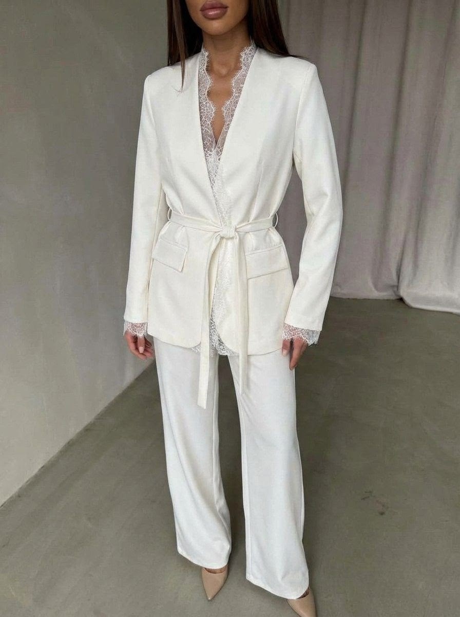 брючный костюм,женский брючный костюм,костюм брючный деловой классический,брючный костюм черный,костюм брючной деловой