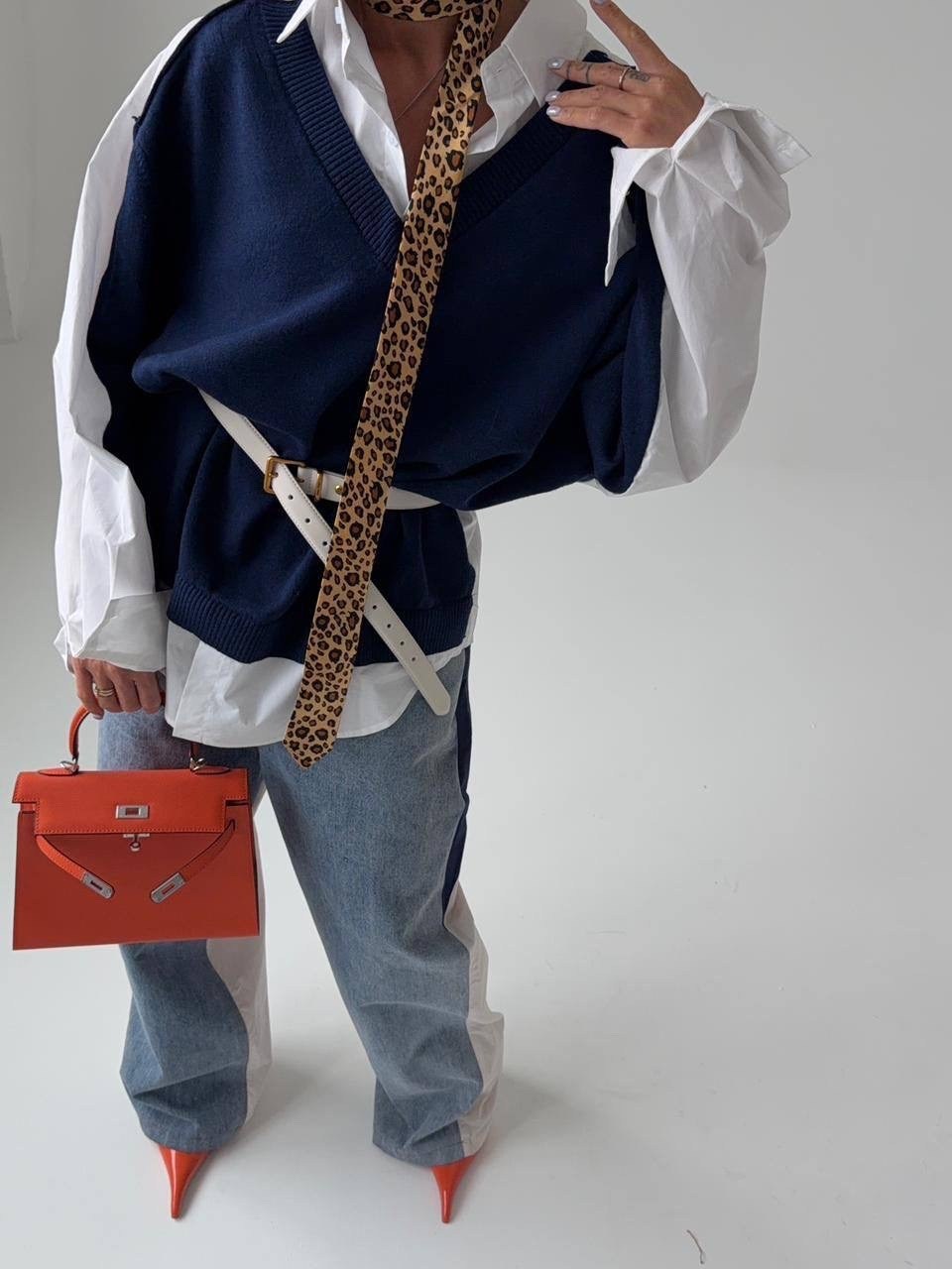 трикотажная жилетка,трикотажный жилет,вязаный жилет,женская кофта,жилет с рубашкой