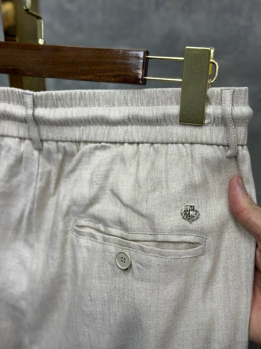 льняной костюм brunello cucinelli,мужской костюм льняной,костюм льняной,костюм brunello cucinelli,льняной костюм tom ford