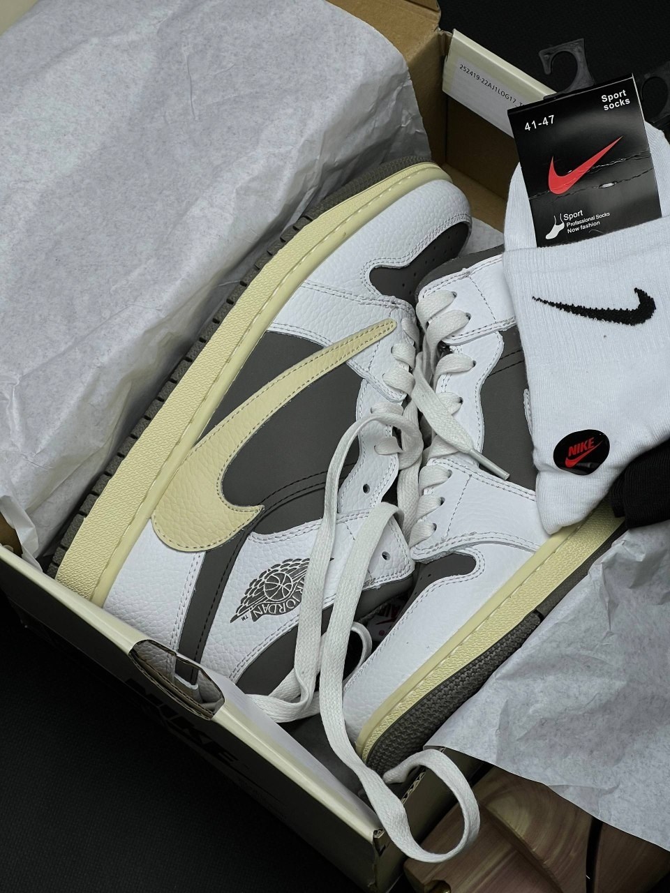 jordan 1 mid sneakersnstuff 20th,nike air jordan 1 mid,air jordan 1 mid 'sneakersnstuff',air jordan 1 mid,nike air jordan 1