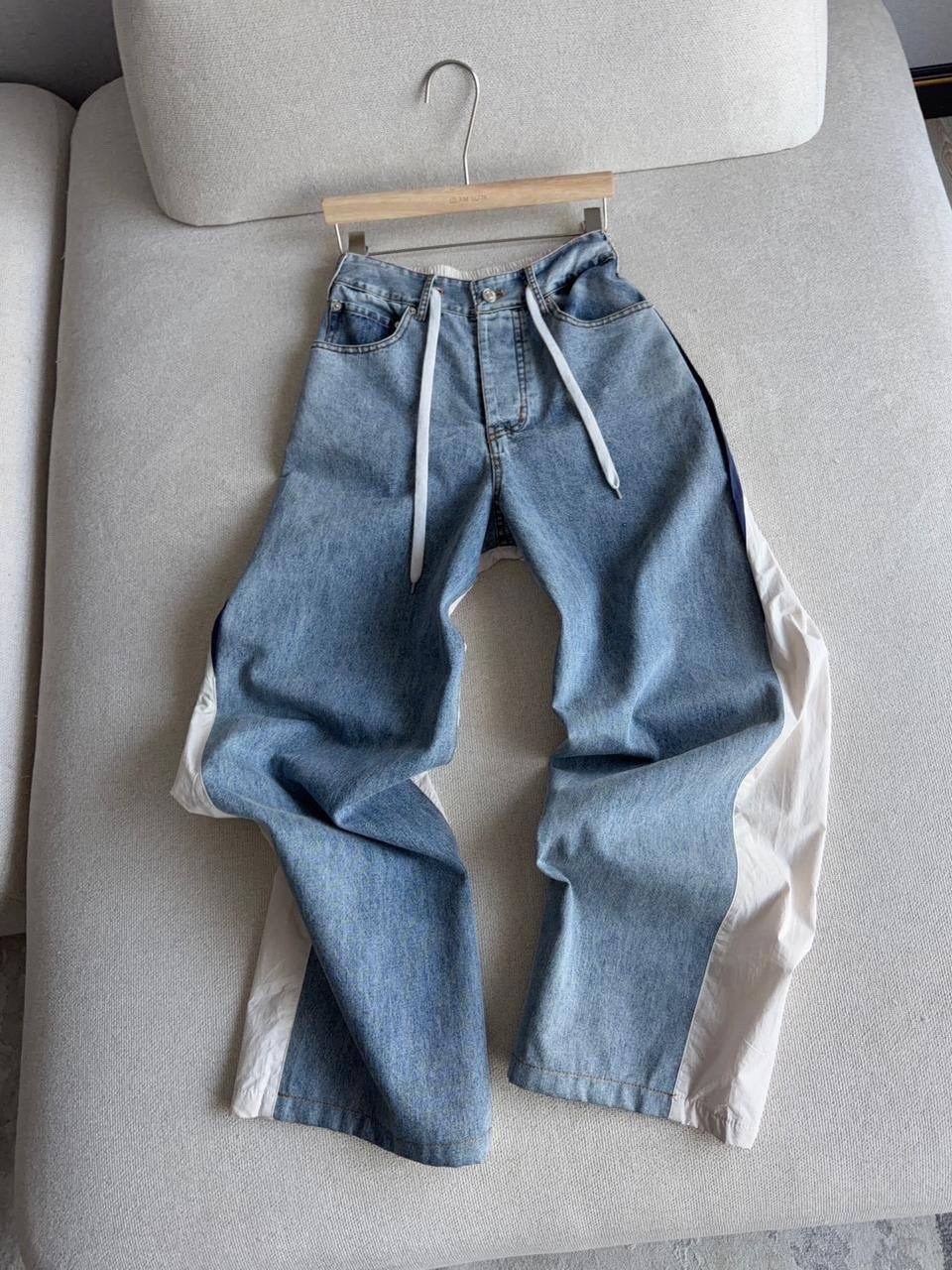 широкие джинсы,модные джинсы,джинсовые брюки,джинсы повседневные,джинсы комбинированные