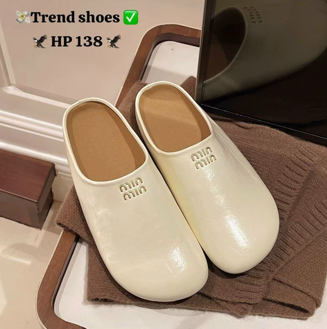 тапочки модные,женские шлепанцы,, на плоской подошве,повседневная