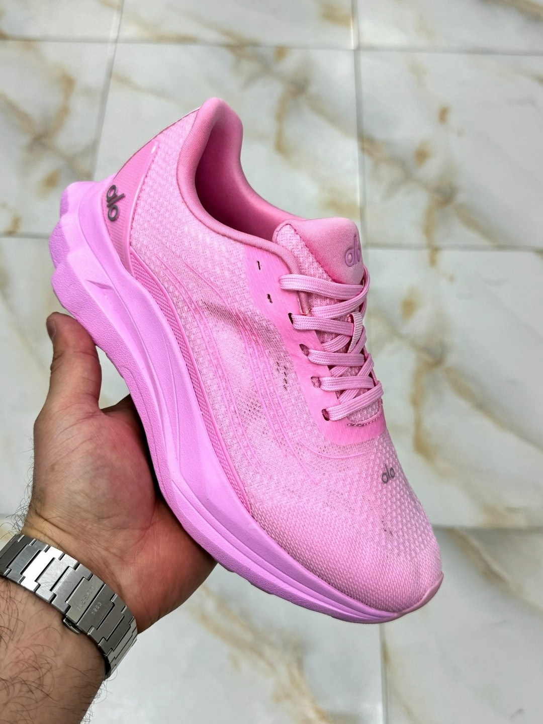 кроссовки hoka one one,кроссовки,кроссовки hoka,женские кроссовки,кроссовки alo