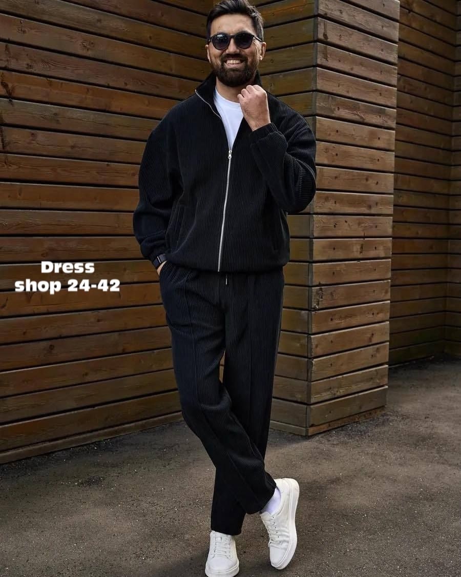 спортивный костюм вельветовый мужской,мужская мода,спортивный костюм мужской модный из микровельвета коричневого цвета,велюровый костюм,костюм