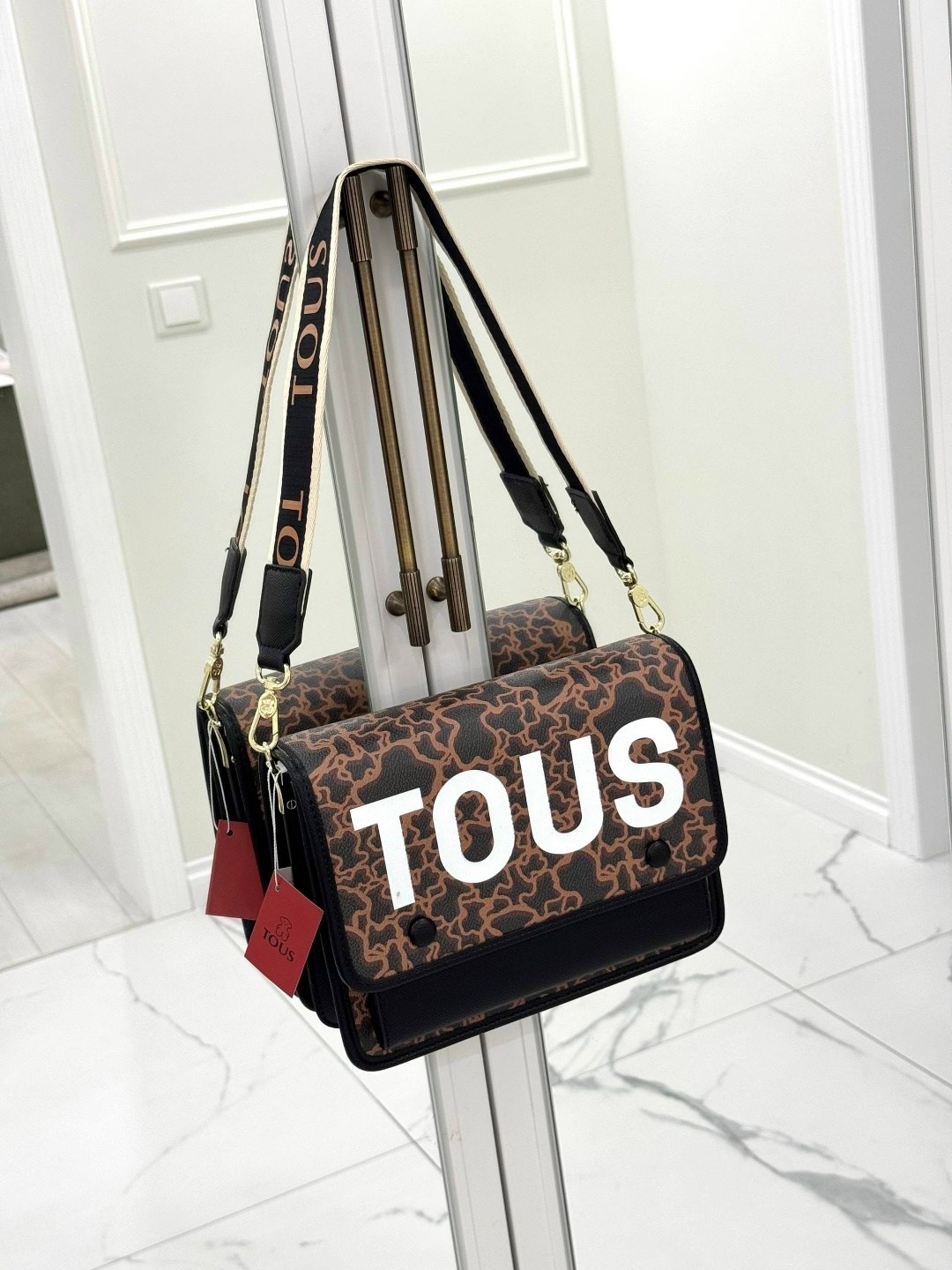 tous сумка на плечо,сумка tous,женская сумка tous,сумка tous размер 25/20см экокожа,женская сумка в стиле tous материал эко кожа