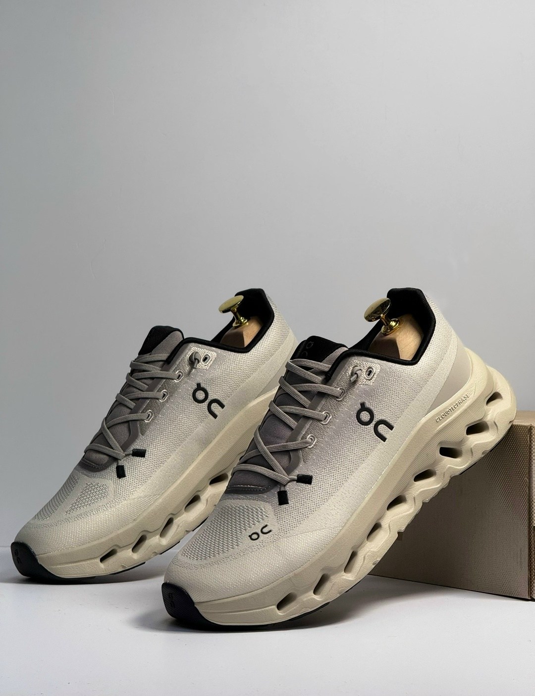 кроссовки,кроссовки on,женские кроссовки,оригинальные кроссовки,дышащие кроссовки