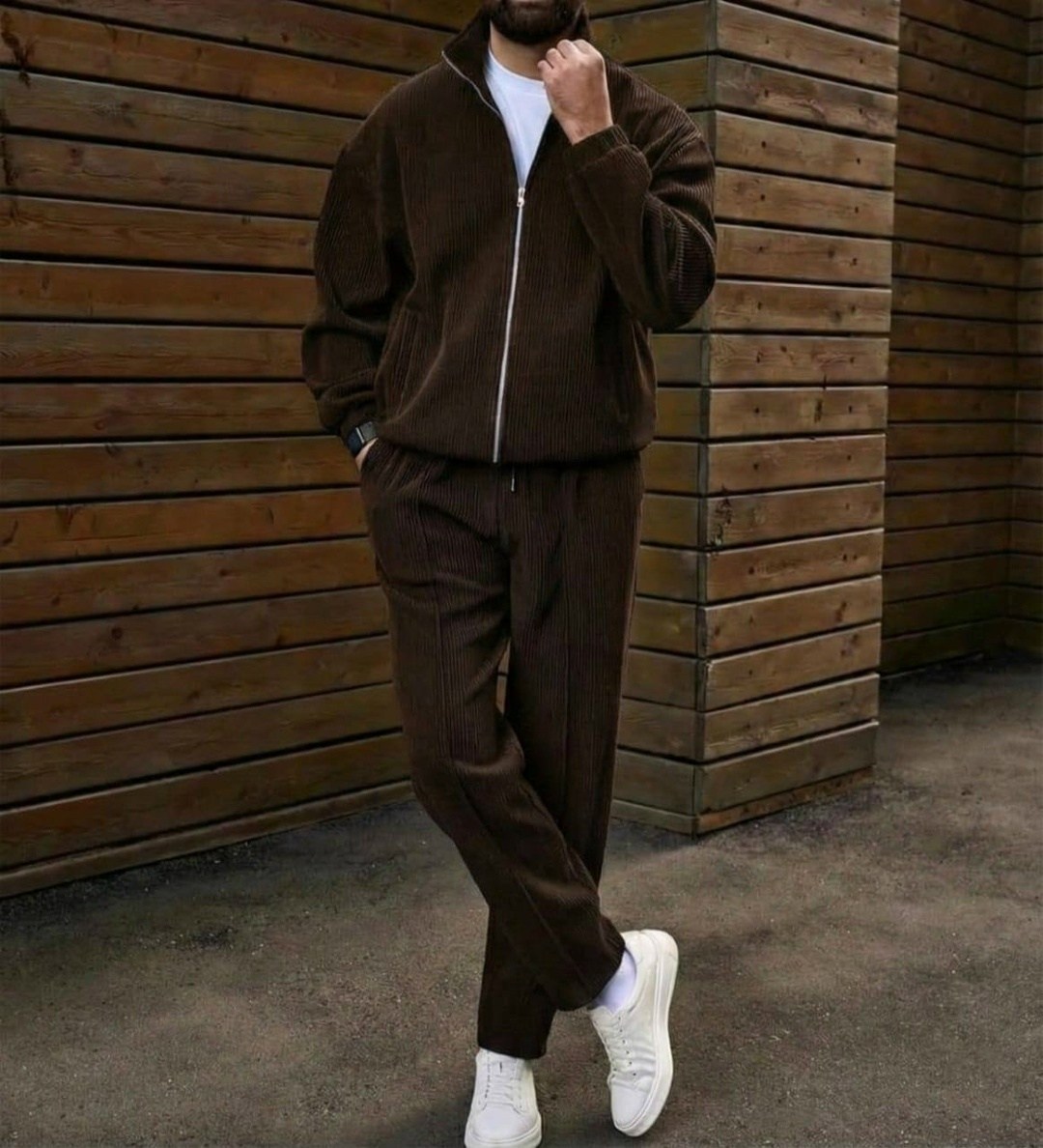 мужская мода,мужской спортивный костюм из вельвета,спортивный костюм мужской модный из микровельвета черного цвета,костюм спортивный мужской,вельветовый костюм мужской