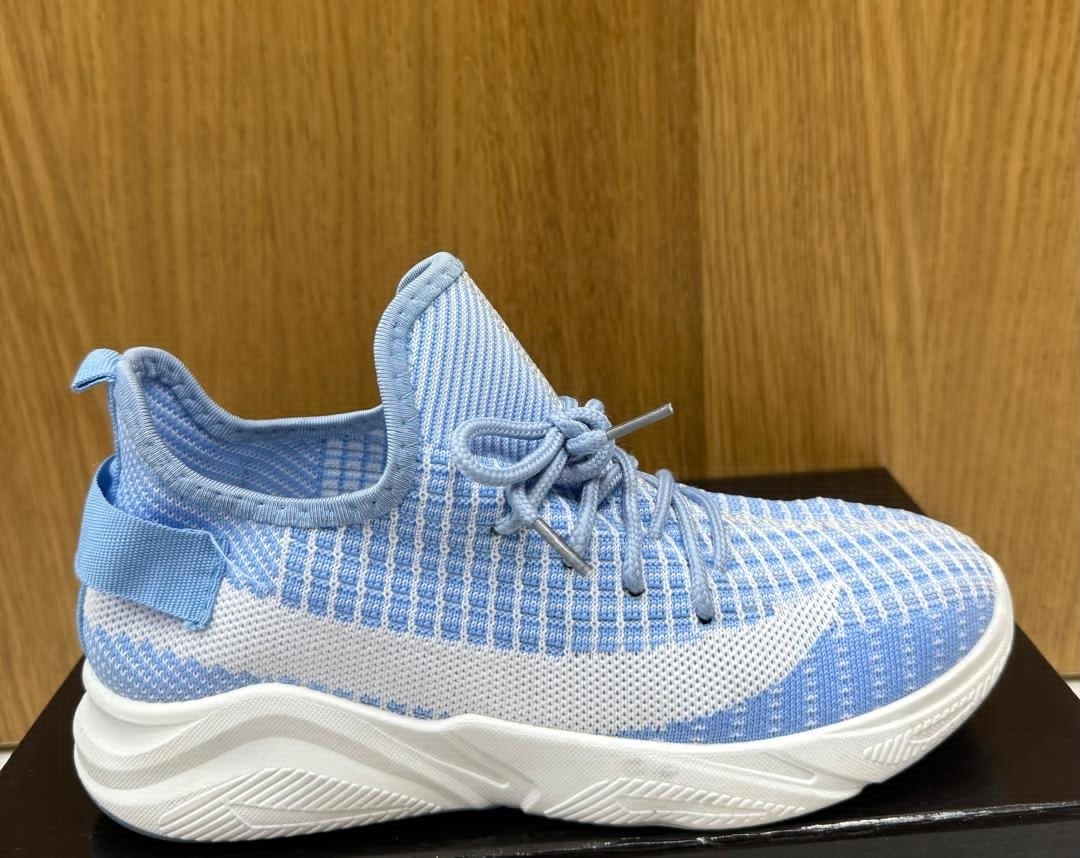 кроссовки,повседневные кроссовки,кроссовки женскиe,кроссовки текстиль,кроссовка