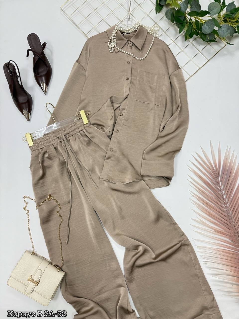 костюм двойка кашемир,брючный костюм,стильные костюмы,костюм с худи,трикотажный брючный костюм