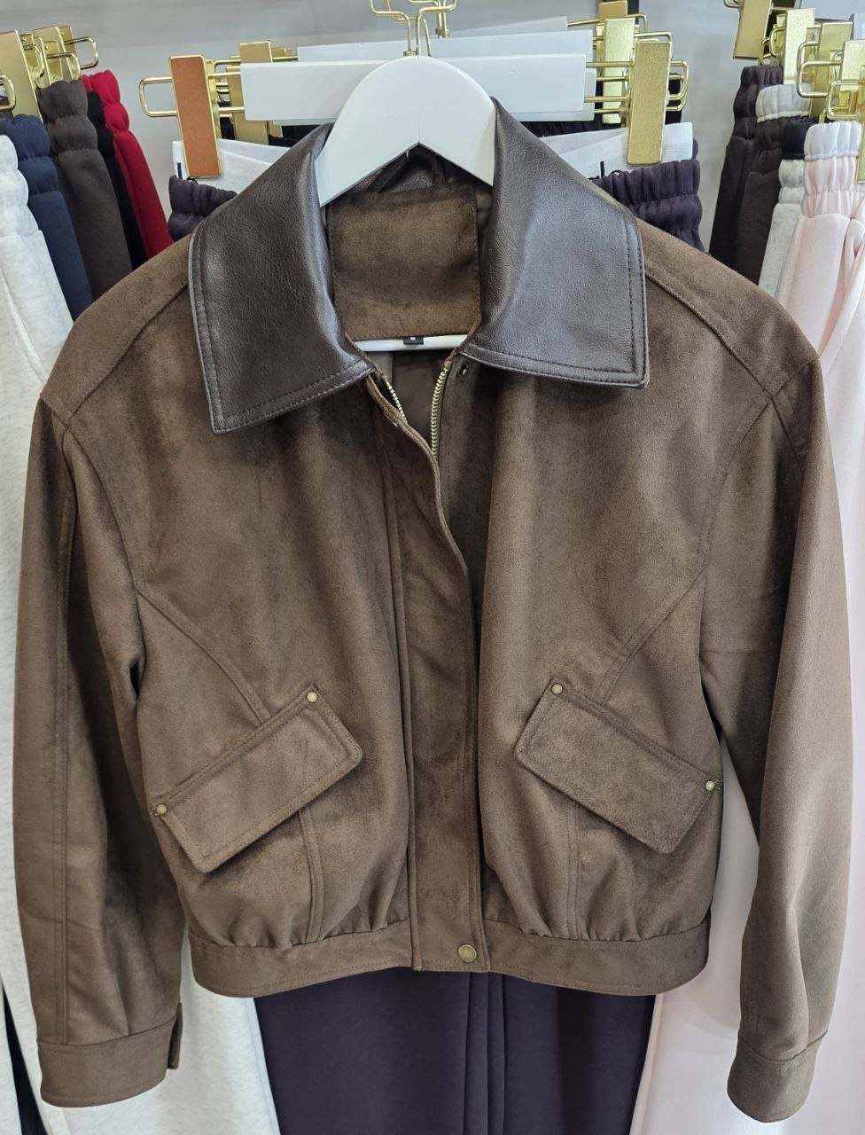 повседневная куртка,куртка,куртка бомбер,женская куртка бомбер,короткая куртка