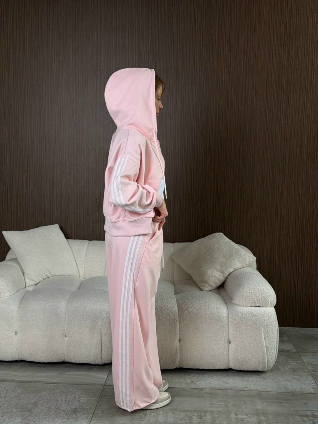 костюм спортивный,женский спортивный костюм,розовые спортивные костюмы,розовые костюмы,розовый спортивный костюм женский