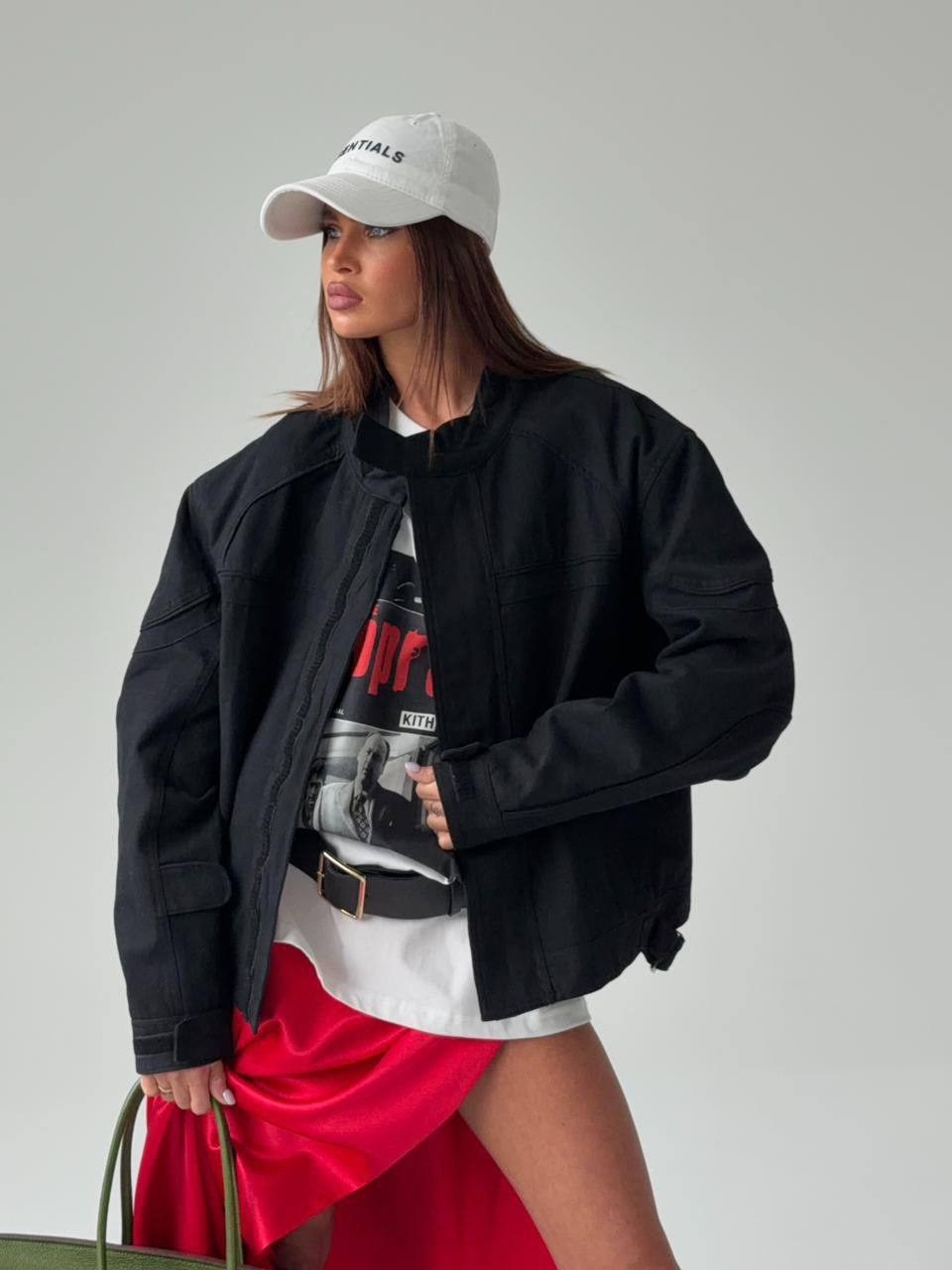 повседневная куртка,куртка,куртка модная,куртка бомбер,куртка свободного кроя