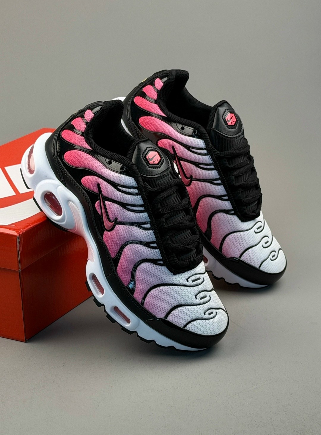nike air max plus tn,кроссовки,nike air max plus,кроссовки женскиe,nike air max plus tn pink