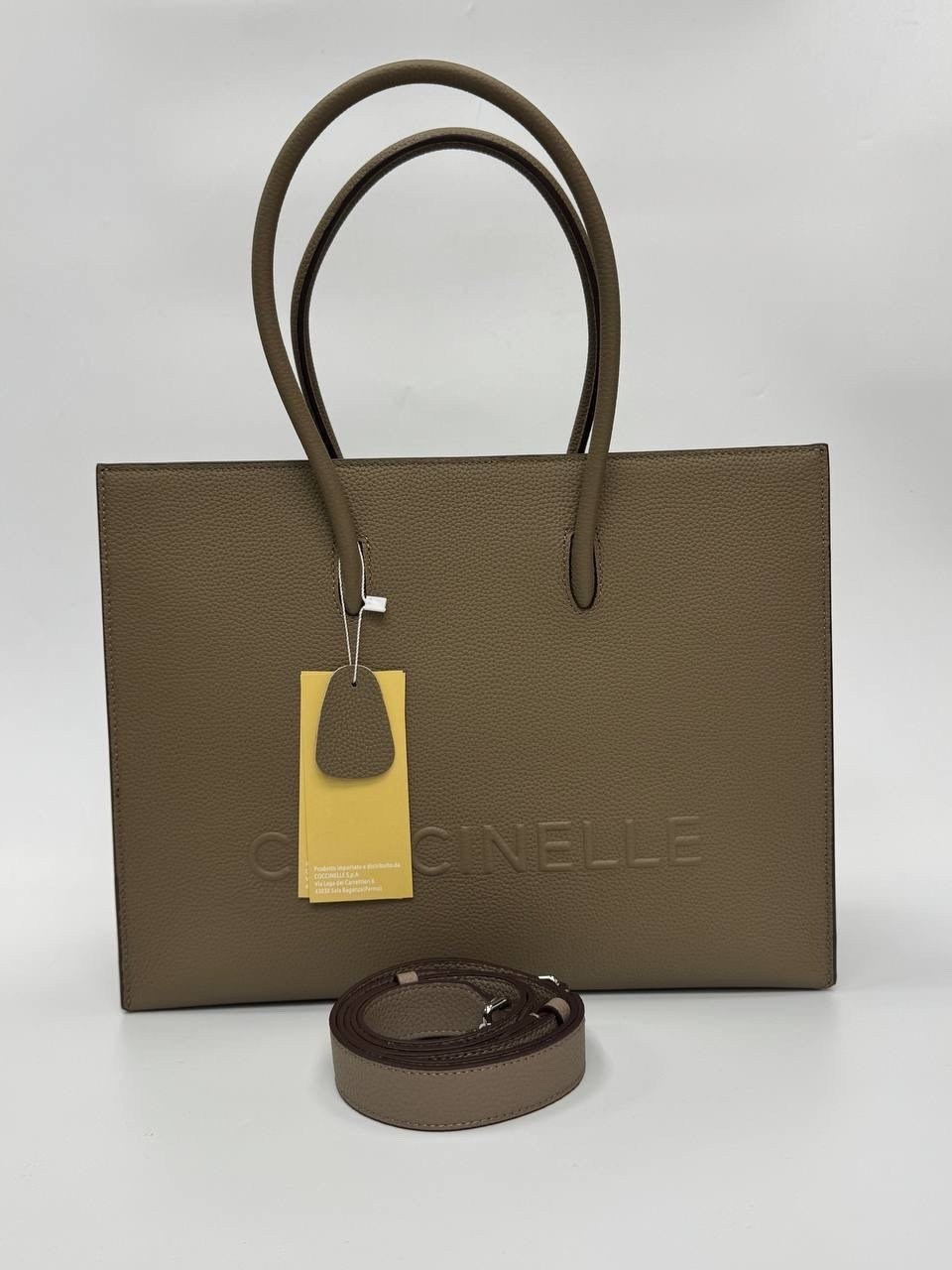 сумка-шопер myrtha из зернистой кожи с логотипом макси coccinelle коричневый,coccinelle сумка,coccinelle сумка на плечо шоппер myrtha maxi log,coccinelle сумка на плечо шоппер,женская сумка